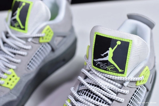 Cheap Air Neon SE Jordan 4 CT5342-007 0810